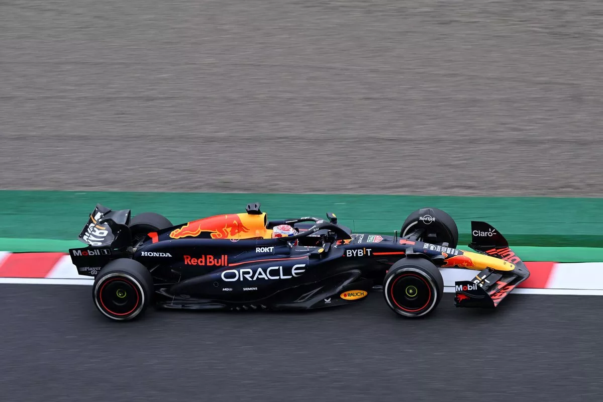 Max Verstappen dan Red Bull Pimpin FP1 Jepang “Lagi”